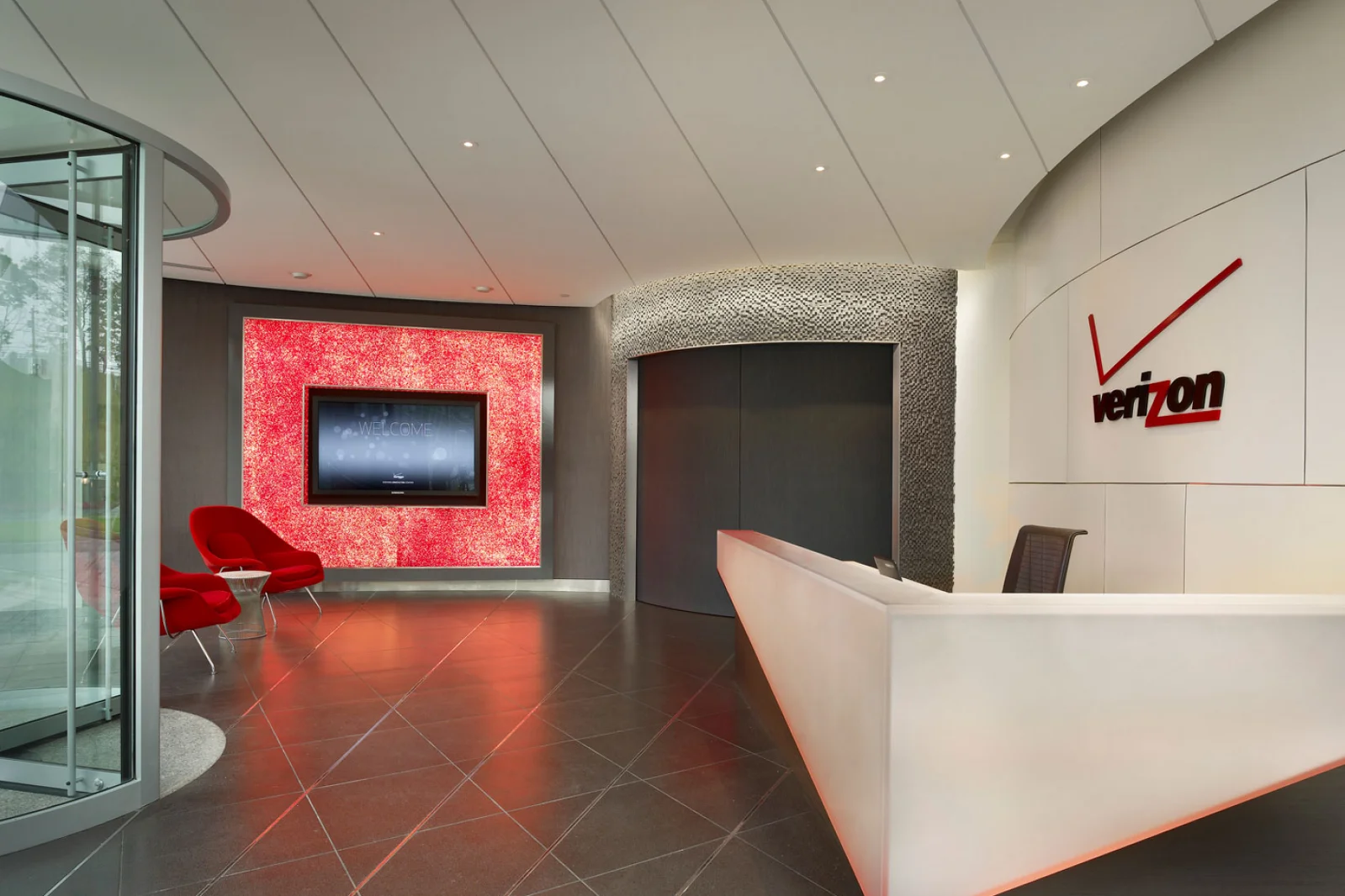  2026/06/Verizon-Freehold-Thumbnail.png 